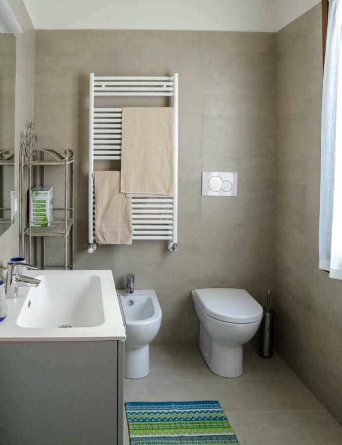 Azzurro Two Bathrooms * Venice